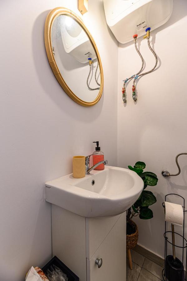 Backpacker'S Room 브라쇼브 외부 사진